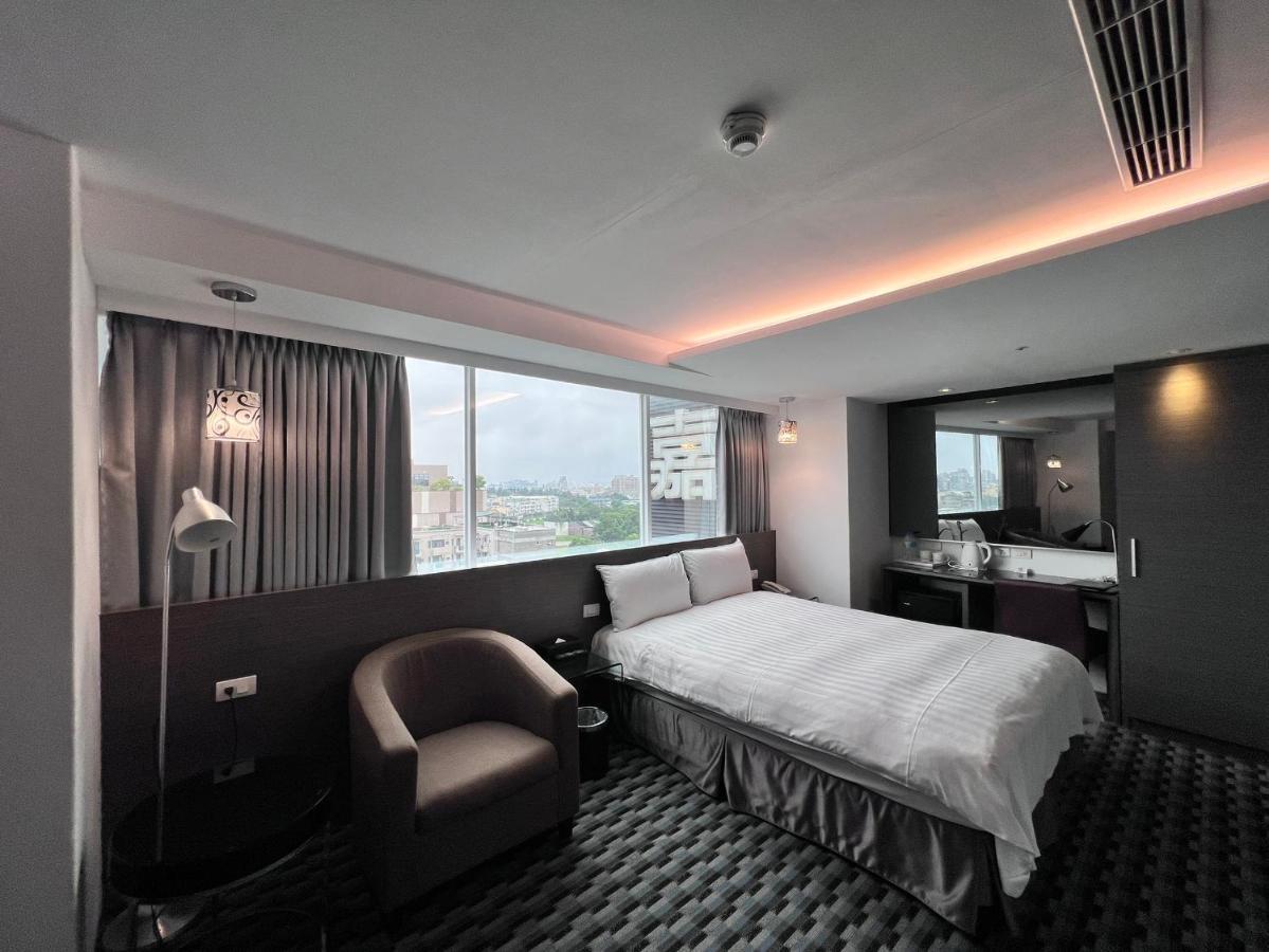 Chiayi Look Hotel Ngoại thất bức ảnh