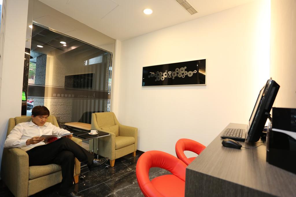 Chiayi Look Hotel Ngoại thất bức ảnh